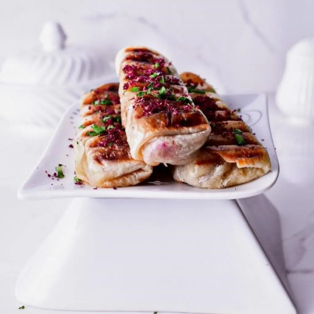 Grilled Musakhan Rolls - Medium